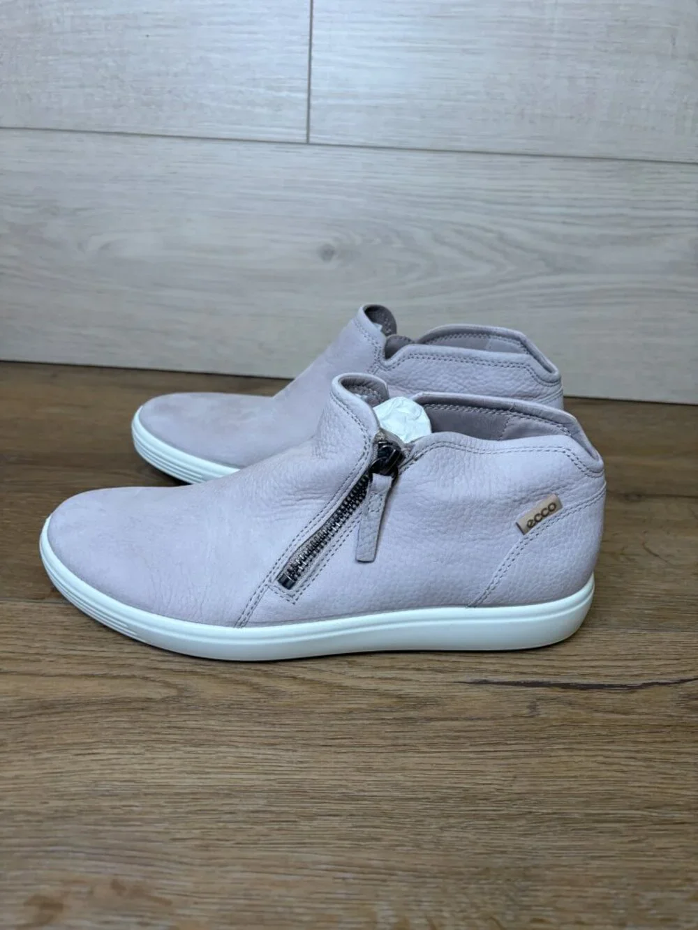 ECCO Womens Soft 7 Low Bootie Side Zip Gray Leather‎ Sneaker Shoes Size 7-7.5